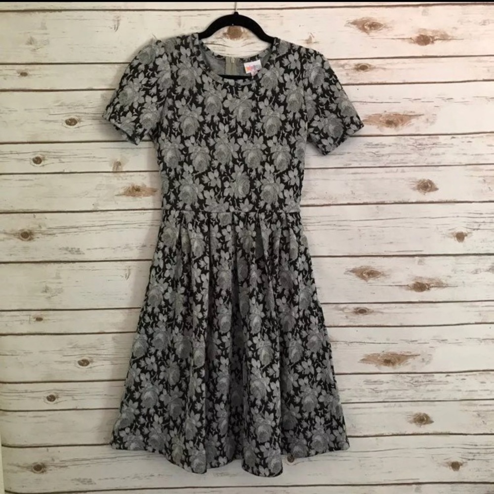 Floral Jacquard Amelia